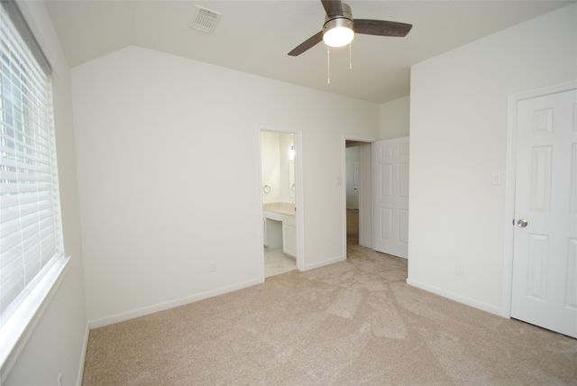1919 Oakhurst Parkway, Sugar Land, TX 77479