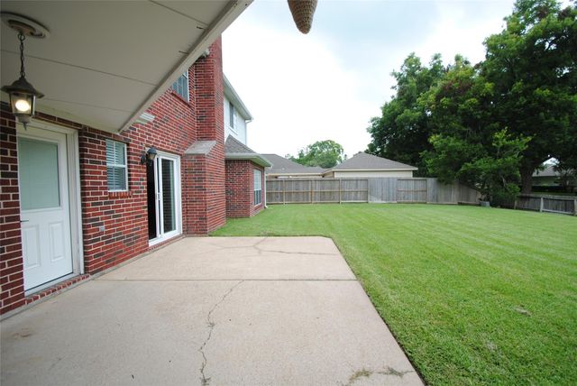 1919 Oakhurst Parkway, Sugar Land, TX 77479