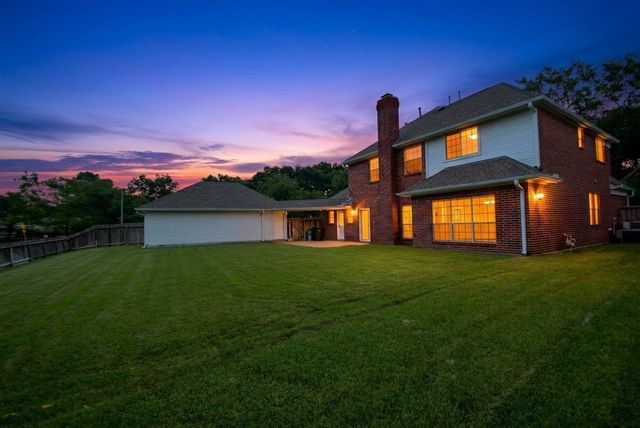 1919 Oakhurst Parkway, Sugar Land, TX 77479
