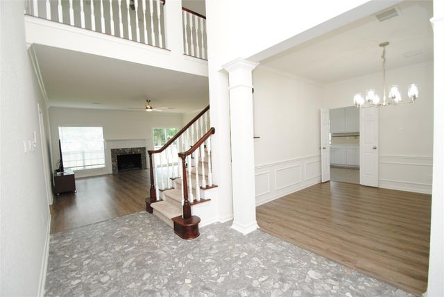 1919 Oakhurst Parkway, Sugar Land, TX 77479