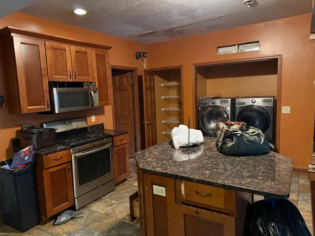 1316 25th Street, Rock Island, IL 61201