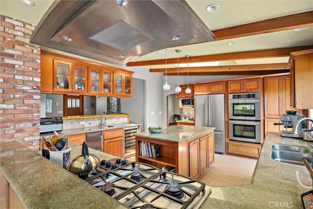 6020 Joan Place, San Luis Obispo, CA 93401