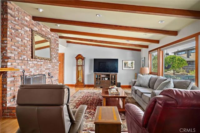 6020 Joan Place, San Luis Obispo, CA 93401
