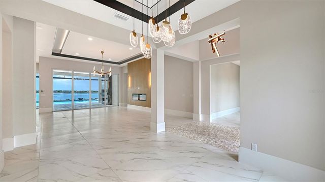 1046 BLUE SHELL LOOP, Sarasota, FL 34240