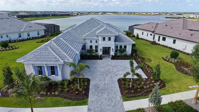 1046 BLUE SHELL LOOP, Sarasota, FL 34240