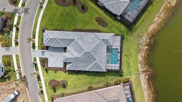 1046 BLUE SHELL LOOP, Sarasota, FL 34240