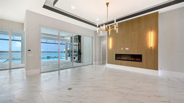 1046 BLUE SHELL LOOP, Sarasota, FL 34240