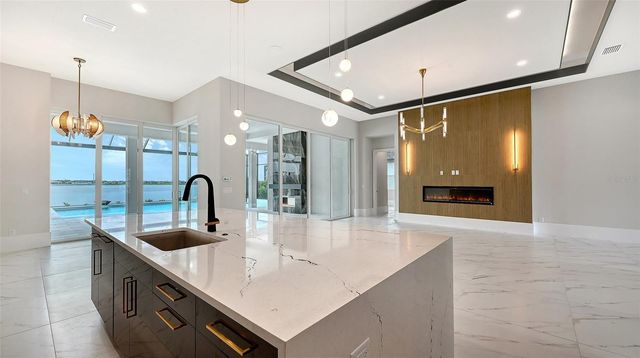 1046 BLUE SHELL LOOP, Sarasota, FL 34240