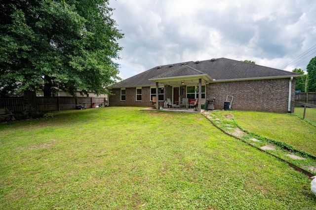 115 Earnhardt, Cabot, AR 72023