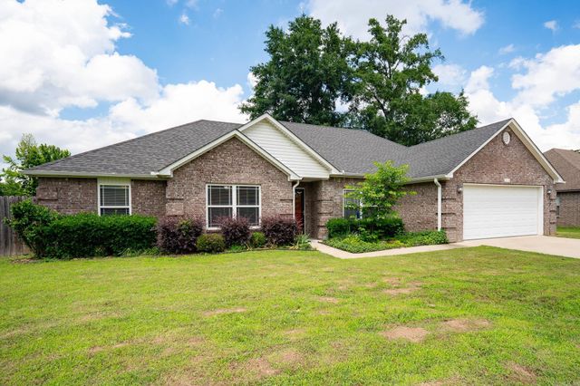 115 Earnhardt, Cabot, AR 72023