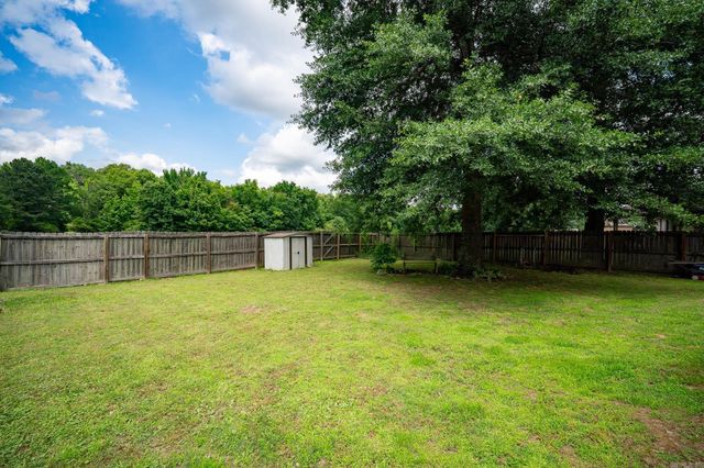 115 Earnhardt, Cabot, AR 72023