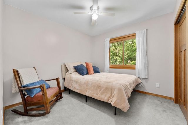 642 S 57th Avenue, Eau Claire, WI 54703