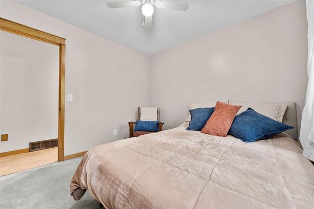 642 S 57th Avenue, Eau Claire, WI 54703