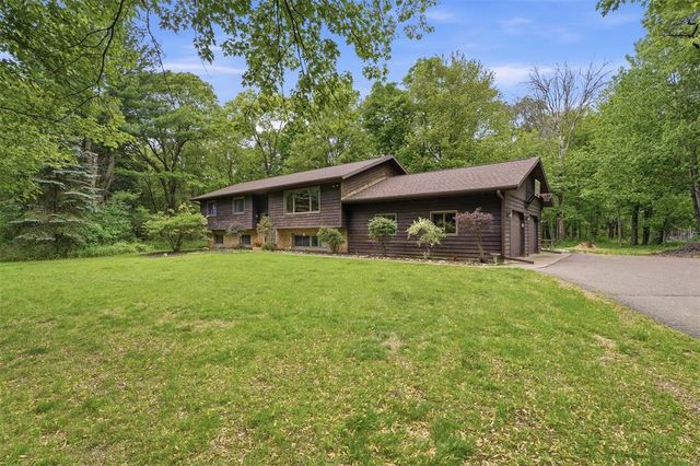 642 S 57th Avenue, Eau Claire, WI 54703