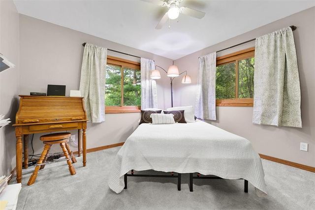 642 S 57th Avenue, Eau Claire, WI 54703