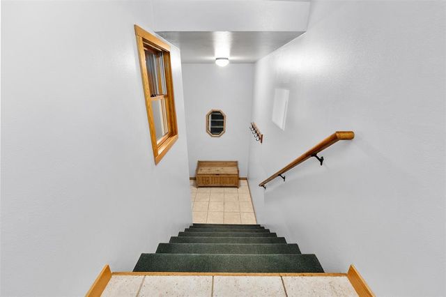 642 S 57th Avenue, Eau Claire, WI 54703