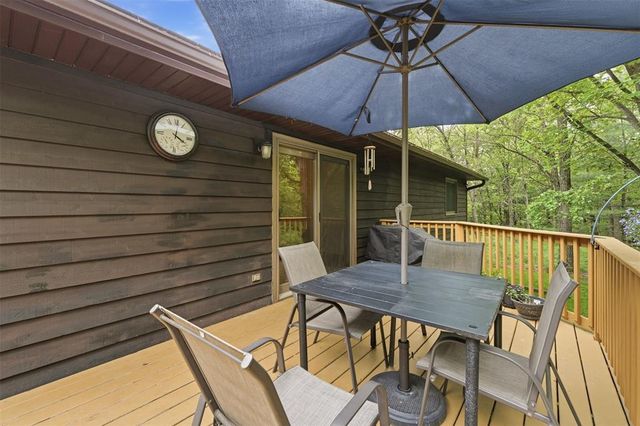 642 S 57th Avenue, Eau Claire, WI 54703