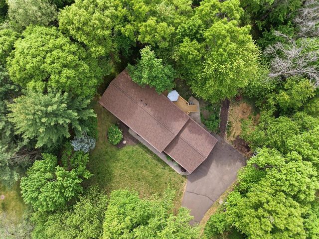 642 S 57th Avenue, Eau Claire, WI 54703