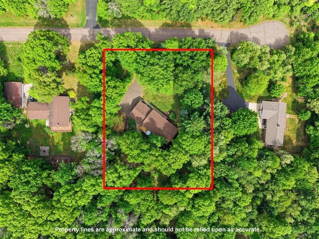642 S 57th Avenue, Eau Claire, WI 54703