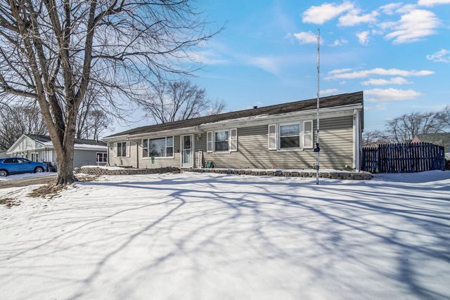 768 Devonshire Road, Valparaiso, IN 46385