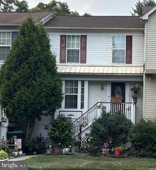 29 WAGON WHEEL DR, Sicklerville, NJ 08081