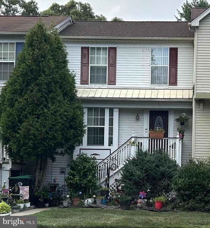 29 WAGON WHEEL DR, Sicklerville, NJ 08081