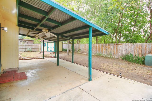 6106 LITTLE BRANDYWINE CRK, San Antonio, TX 78233