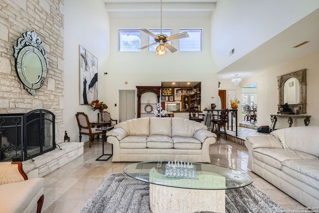 13215 Hunters Spring St, San Antonio, TX 78230