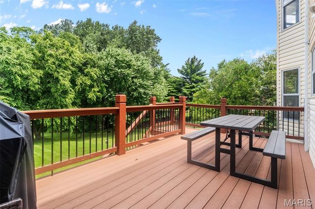 2430 Riverwood Trails Drive, Florissant, MO 63031