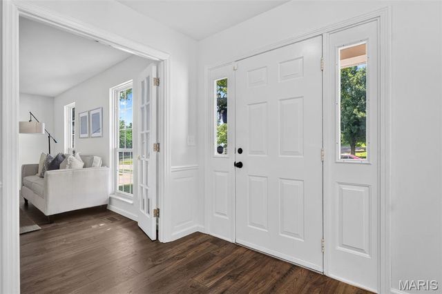 2430 Riverwood Trails Drive, Florissant, MO 63031