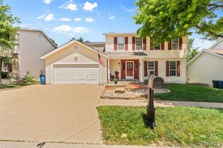 2430 Riverwood Trails Drive, Florissant, MO 63031