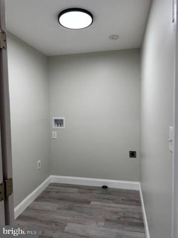 403 ROSEWOOD DR, Newark, DE 19713