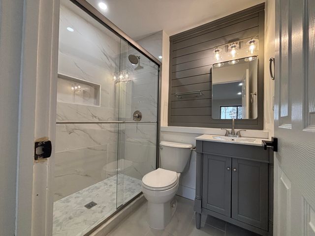 800 Bearses Way APT 5NB, Hyannis, MA 02601