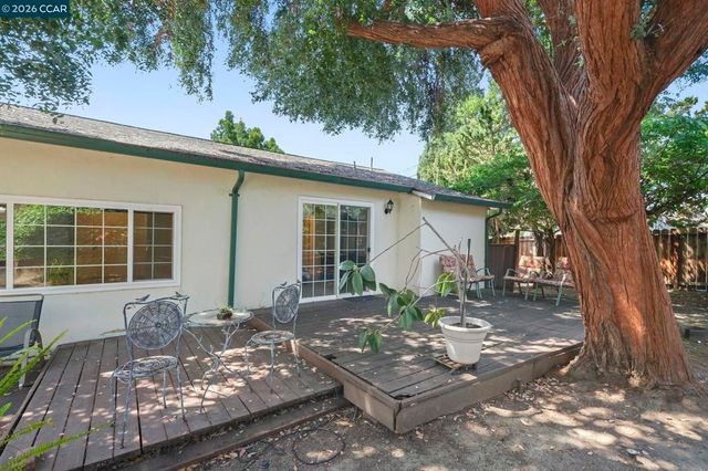 2259 Shasta CT, Martinez, CA 94553