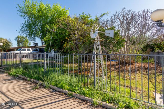 1615 E HUDSON Drive, Tempe, AZ 85281