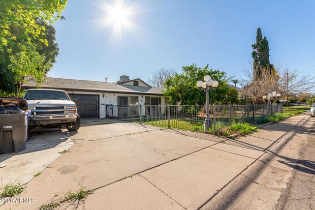 1615 E HUDSON Drive, Tempe, AZ 85281