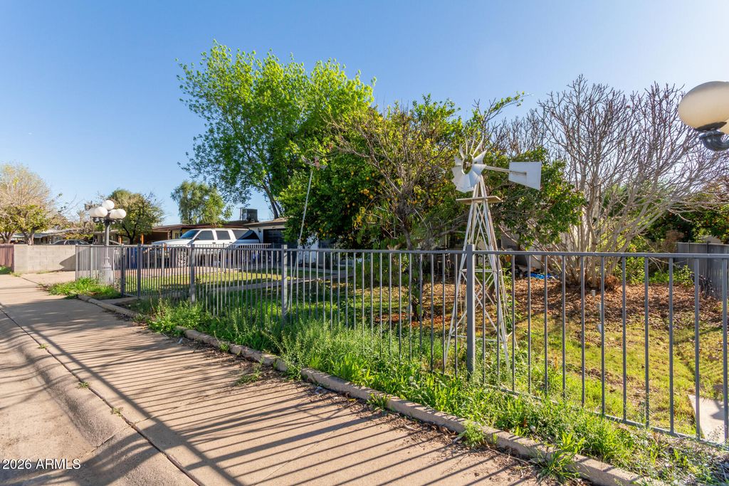 1615 E HUDSON Drive, Tempe, AZ 85281 — photo 3