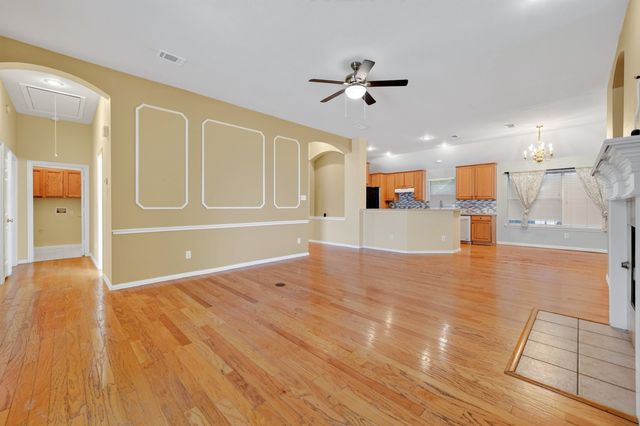 1645 Castle Pines Drive, Frisco, TX 75036