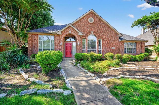 1645 Castle Pines Drive, Frisco, TX 75036