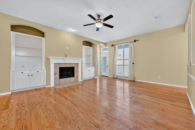 1645 Castle Pines Drive, Frisco, TX 75036