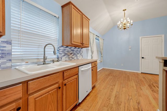 1645 Castle Pines Drive, Frisco, TX 75036