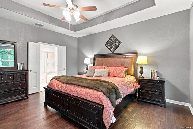 9646 Calmont Way, San Antonio, TX 78251