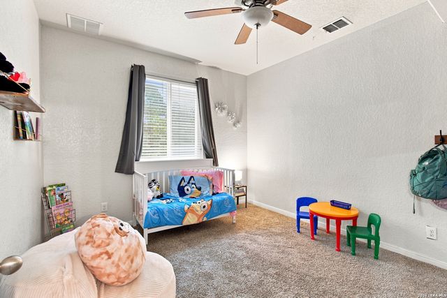 9646 Calmont Way, San Antonio, TX 78251