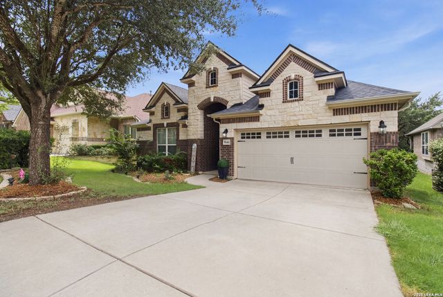 9646 Calmont Way, San Antonio, TX 78251