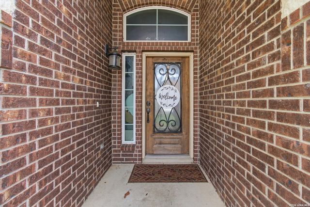 9646 Calmont Way, San Antonio, TX 78251