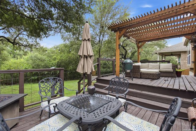 9646 Calmont Way, San Antonio, TX 78251