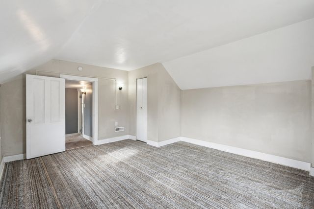 3715 PEARL Avenue, Davenport, IA 52802