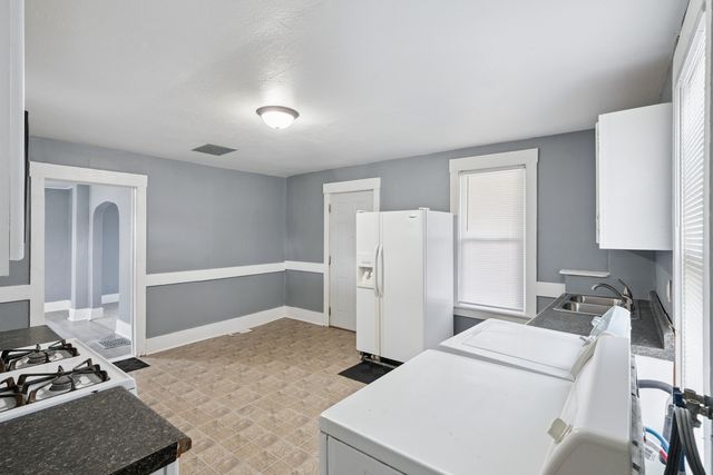 3715 PEARL Avenue, Davenport, IA 52802