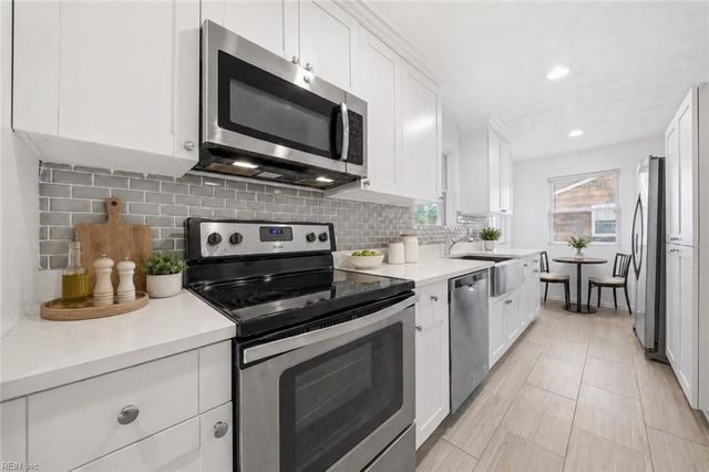 4904 Holly RD, Portsmouth, VA 23703