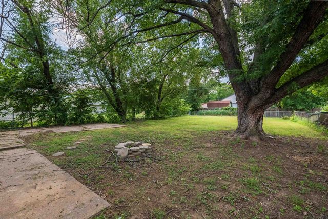 617 S Richmond Ave, Wichita, KS 67213